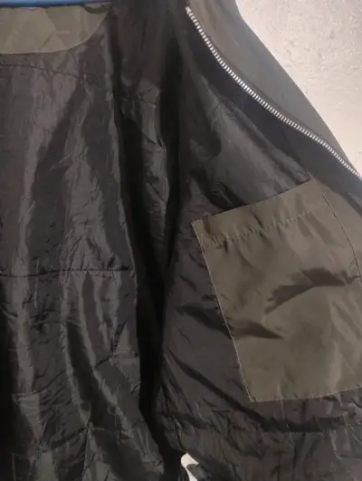 Chaqueta bomber verde Primark - miniatura 3