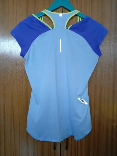 Polera deportiva Nike azul y morado - miniatura 3