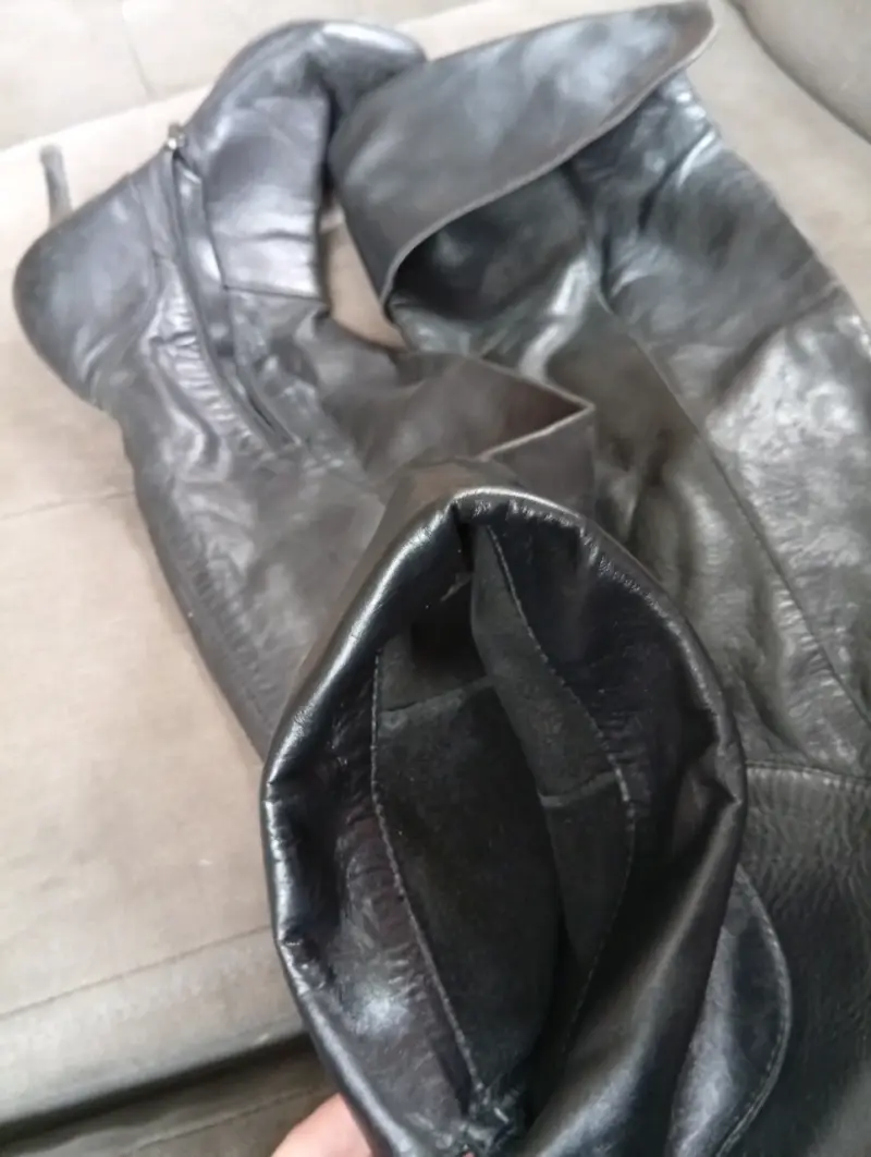 Botas de cuero negras con tacón alto - 3