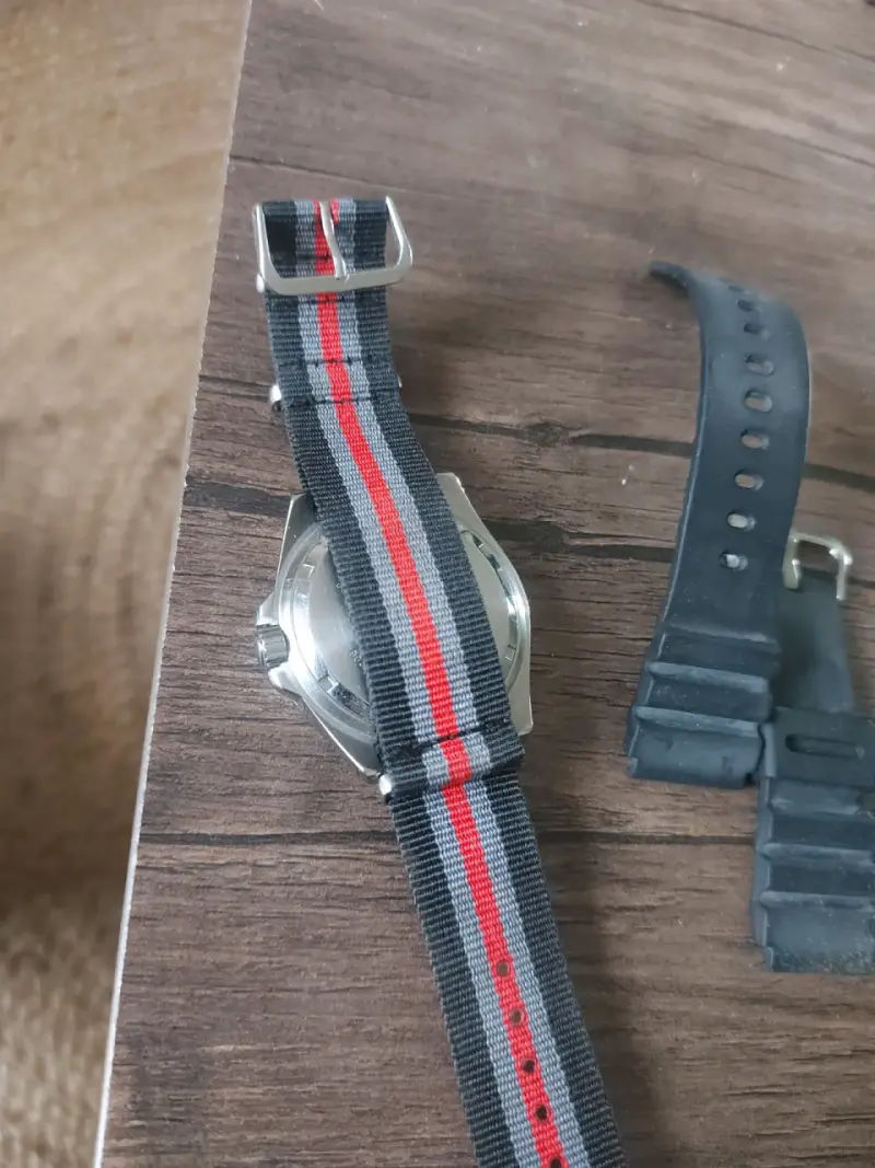 Reloj de pulsera clásico negro casio Marlin - 4