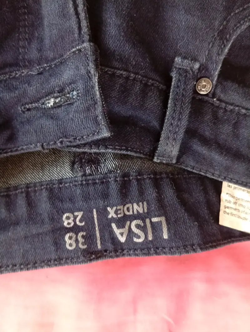 Jeans azul oscuro talla 38 - 2