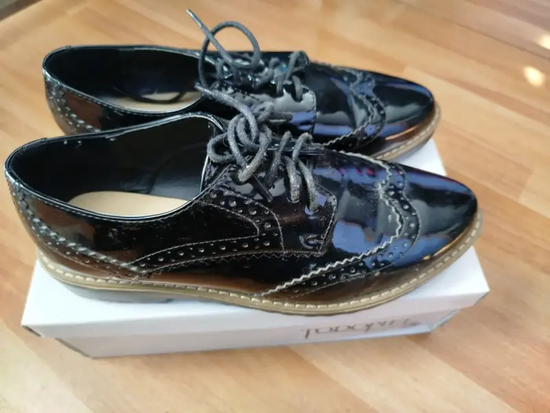 Zapatos de charol negros - 3
