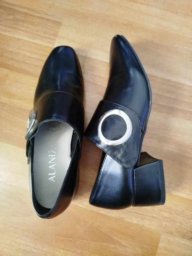 Zapatos de cuero negro Alaniz con hebilla - 1