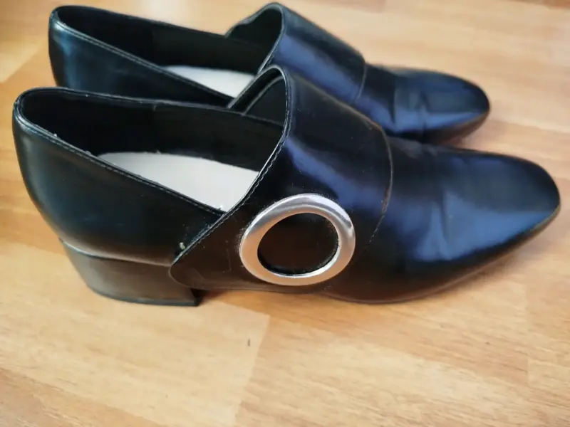 Zapatos de cuero negro Alaniz con hebilla - 2