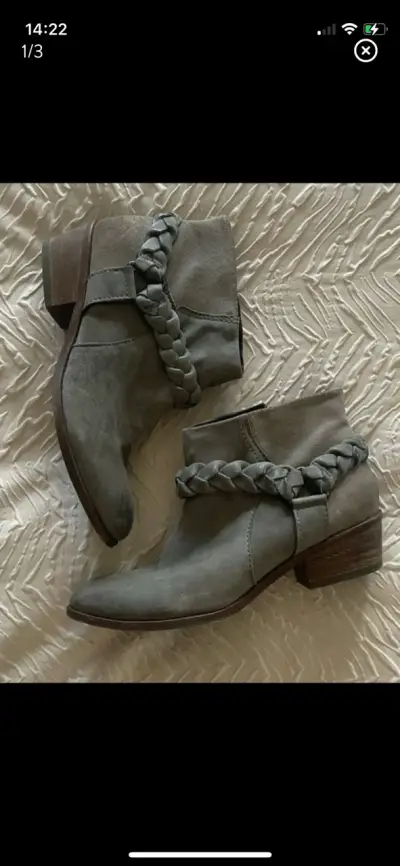 Botines de cuero gris con trenza decorativa - miniatura 1