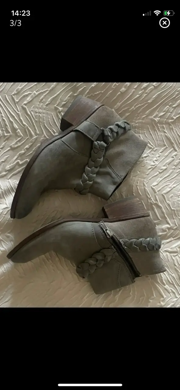 Botines de cuero gris con trenza decorativa - 3