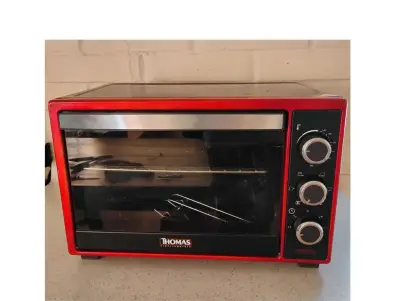 Horno eléctrico Thomas rojo compacto - miniatura 1