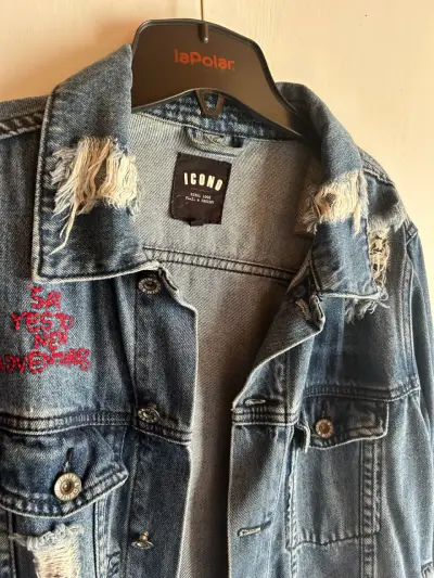 Chaqueta de mezclilla desgastada Icono - miniatura 2