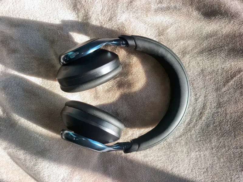 Soundcore Space One + KZ Castor Con Accesorios - 5