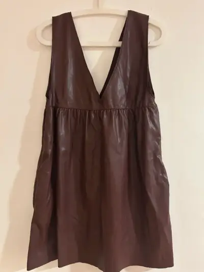 Closet sale, cada prenda a 15,000 - miniatura 1