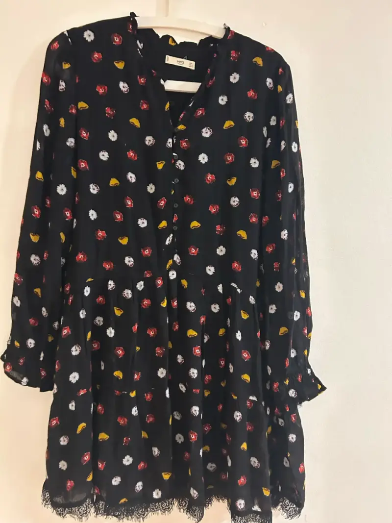Closet sale, cada prenda a 15,000 - 5