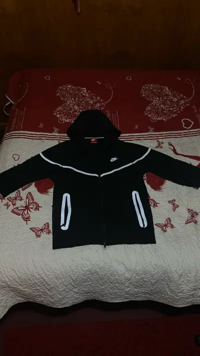 Polerón Nike tech negro - miniatura 1