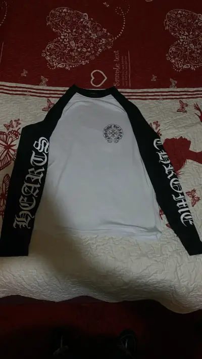 Polera manga larga Chrome Hearts blanca y negra - miniatura 1