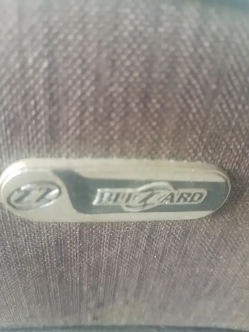 Maleta de viaje Buzzard con ruedas - 2