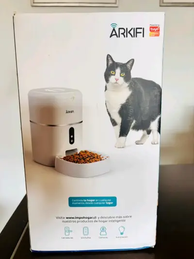 Dispensador automático de comida Arkifi para mascotas - miniatura 3