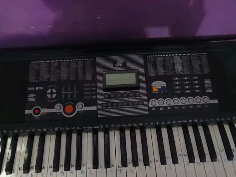 Teclado electrónico MK-906 con USB MIDI