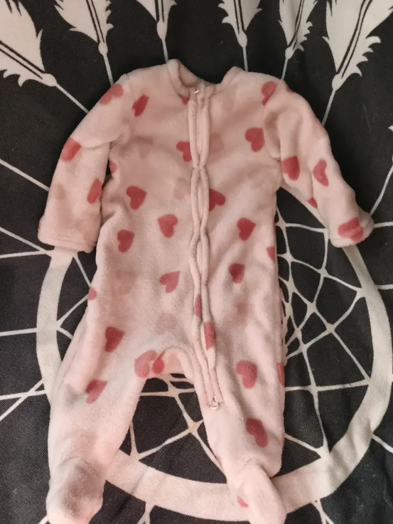 Conjunto de pijamas para bebé con diseño de conejito y corazones - 3