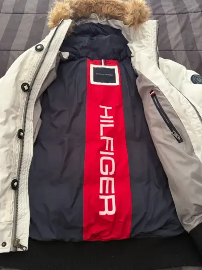 Parka blanca con capucha de pelo Tommy Hilfiger - miniatura 5