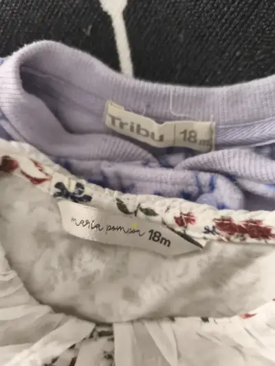 Conjunto de pijamas para bebé - miniatura 2