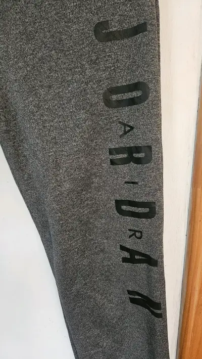 Pantalones deportivos Jordan gris - miniatura 2