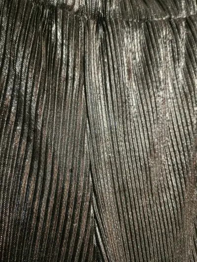Short sueltos negro y plateado - miniatura 2
