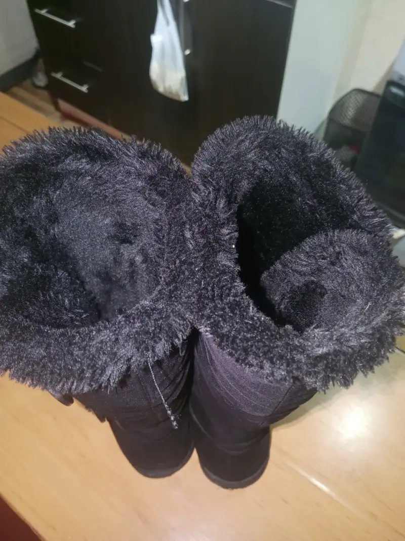Botas negras con forro de peluche - 4