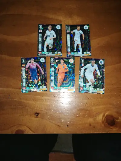 Colección de cartas Panini edición limitada - miniatura 1