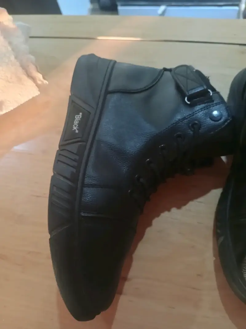 Botas negras de cuero para mujer - 4