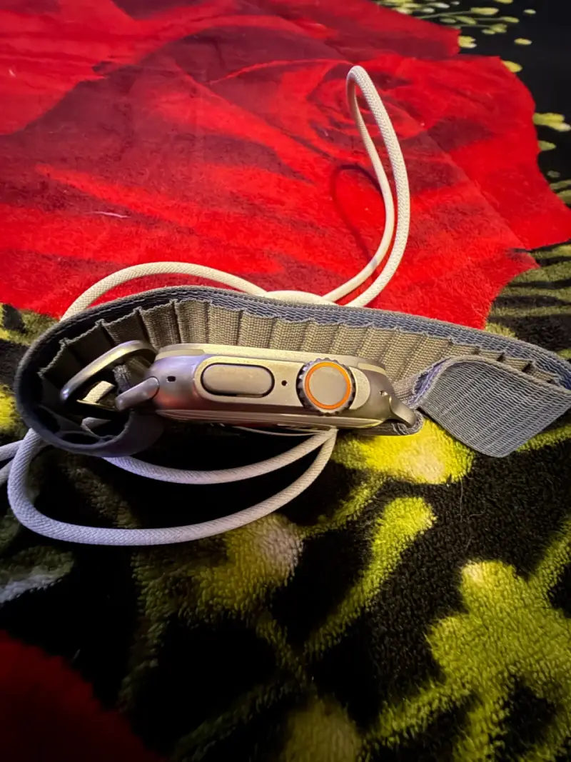Smartwatch con cargador magnético incluido - 5