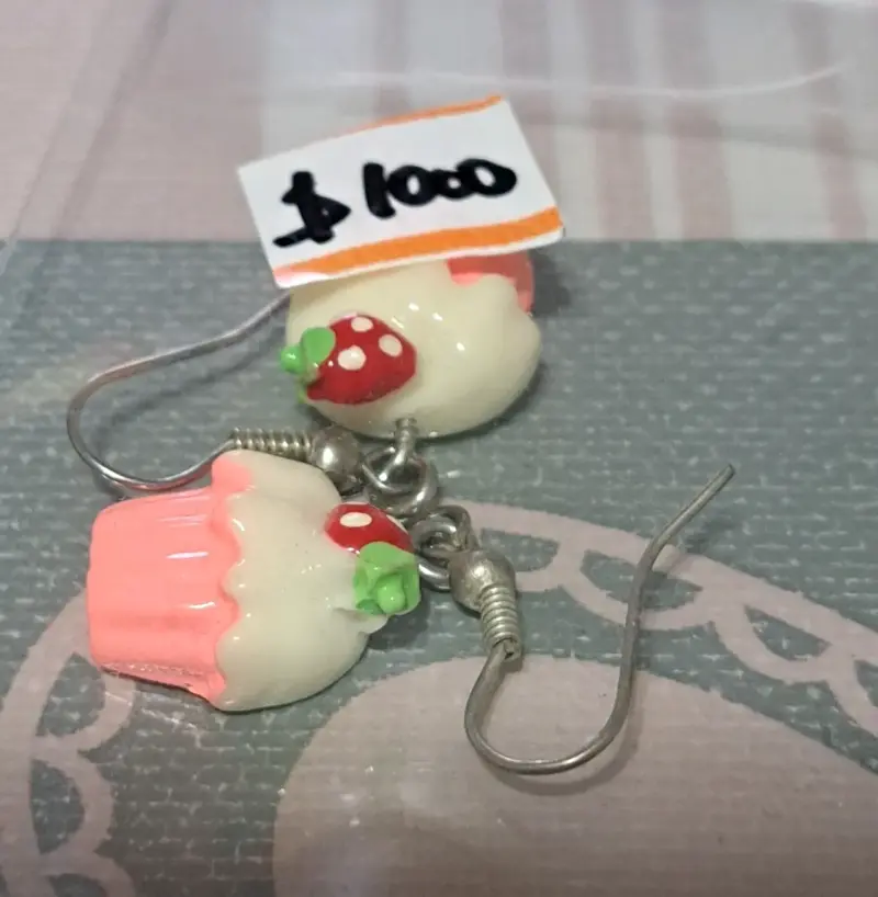 Aros de cupcake con diseño de fresa