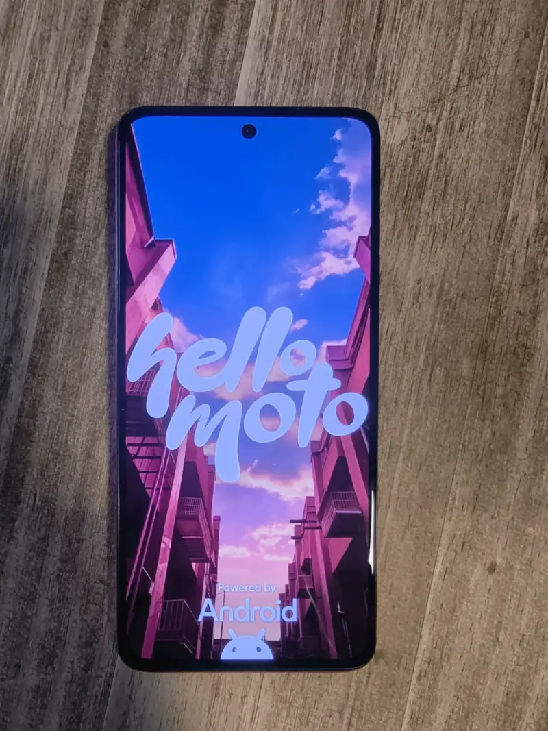 Moto G84 magenta 256 GB en excelente estado - 4