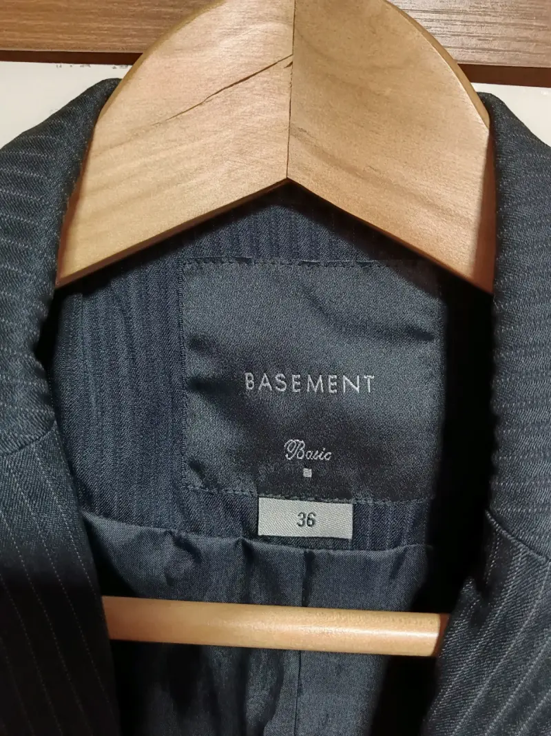 Blazer gris oscuro excelente oportunidad - 3