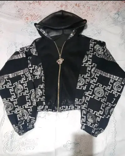 Chaqueta versace réplica capucha estampada - miniatura 1