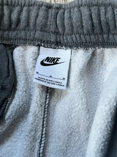 Pantalon nike gris - miniatura 3