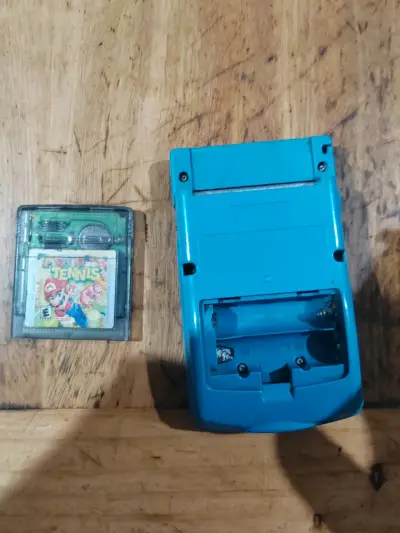 Game Boy Color con juego Mario Tennis - miniatura 2