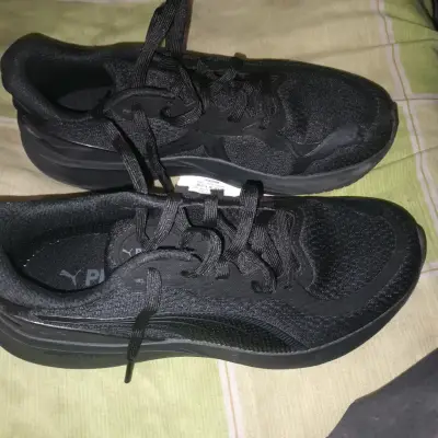 Zapatillas deportivas negras Puma - miniatura 1