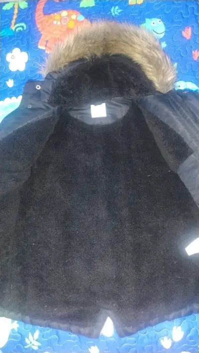Chaqueta negra - miniatura 2