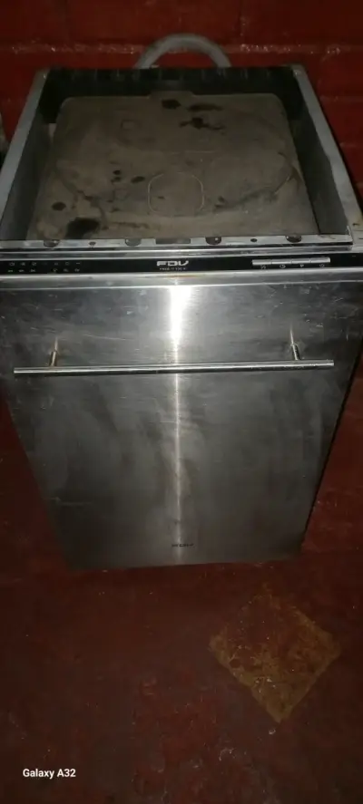 Lavavajillas FDV acero inoxidable usado - miniatura 1