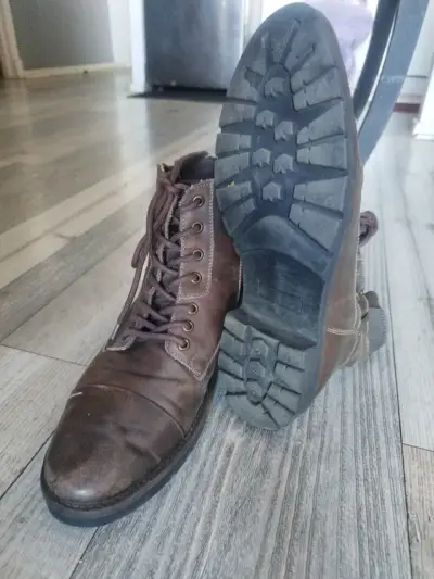 Botas de cuero marrón con hebilla - miniatura 3