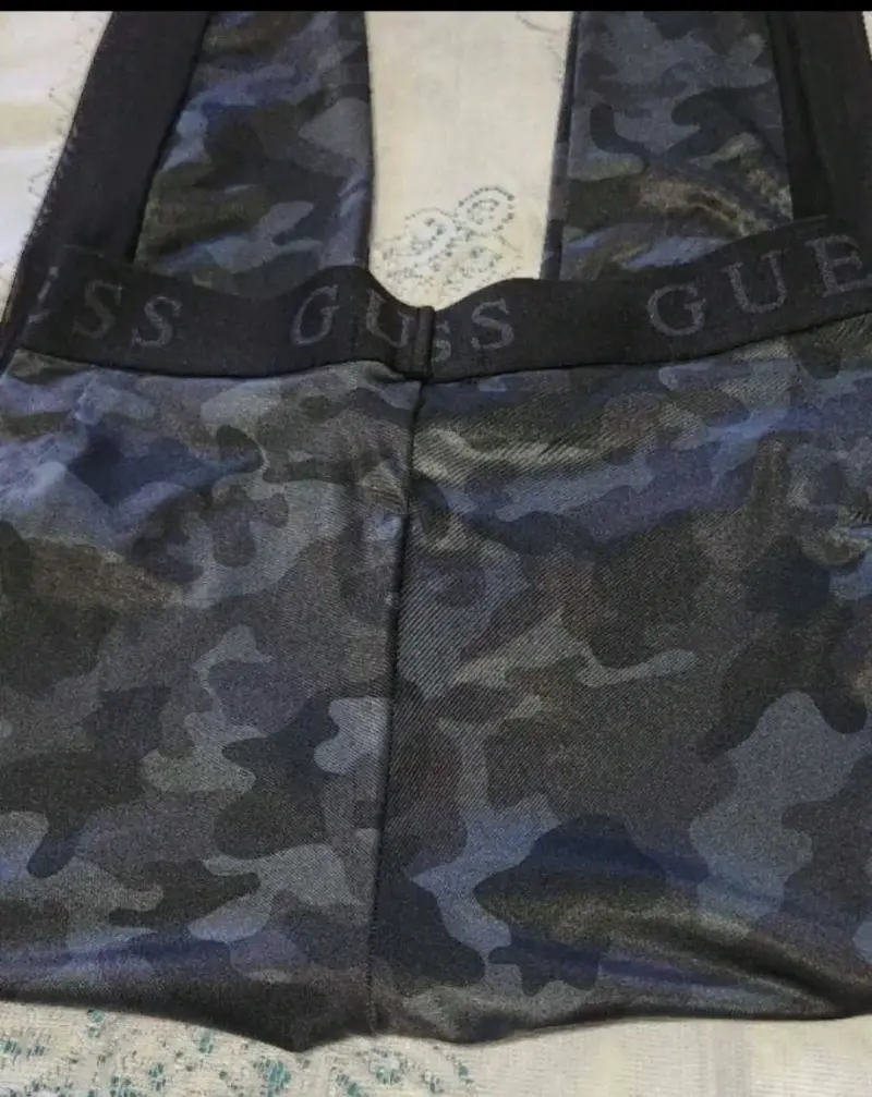Calzas Guess para mujer original camufladas - 6