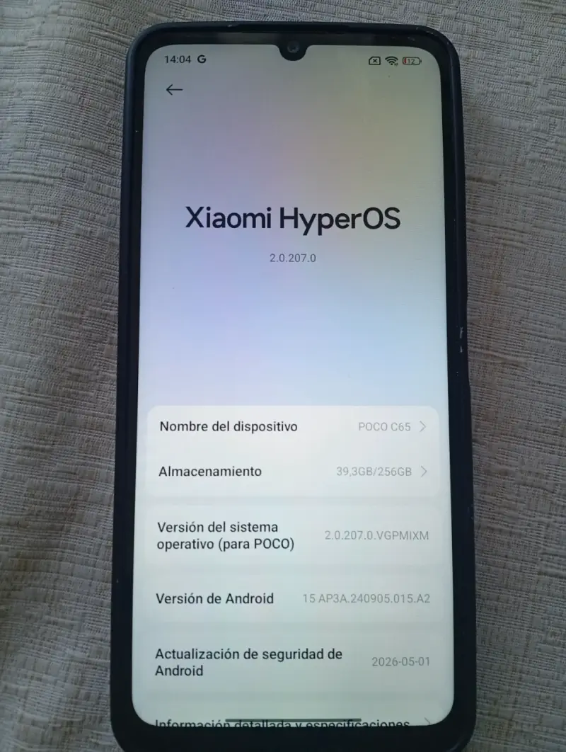 Smartphone Xiaomi POCO C65 con HyperOS - 1