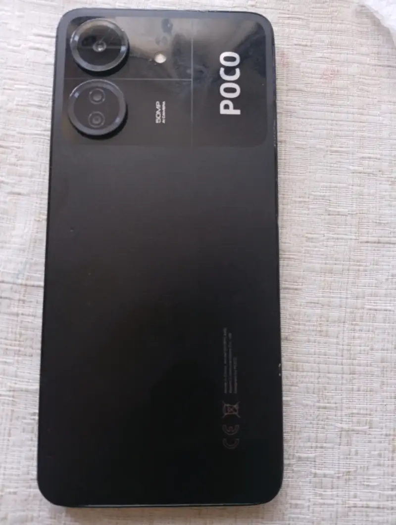 Smartphone Xiaomi POCO C65 con HyperOS - 2