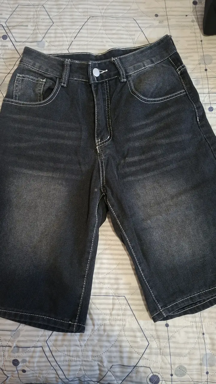 Shorts de mezclilla con diseño bordado - 2