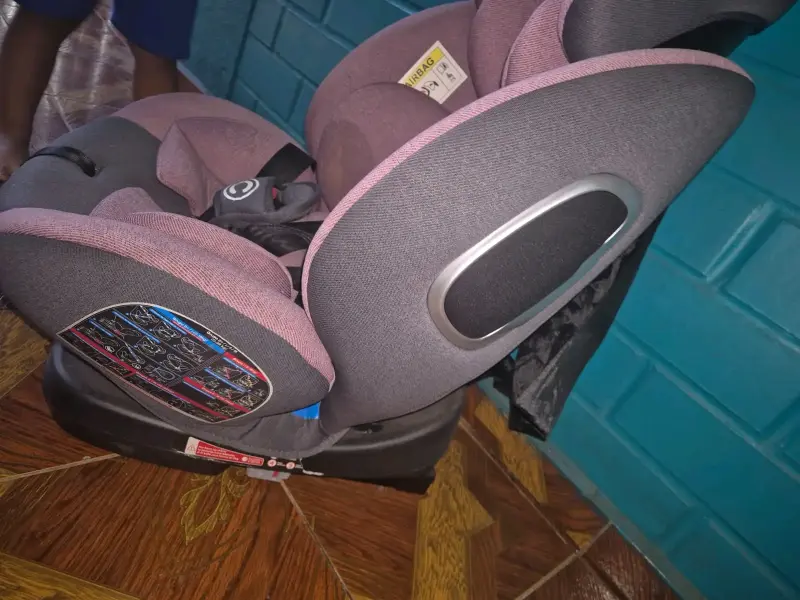 Silla de auto Carestino Montreal para bebé - 3