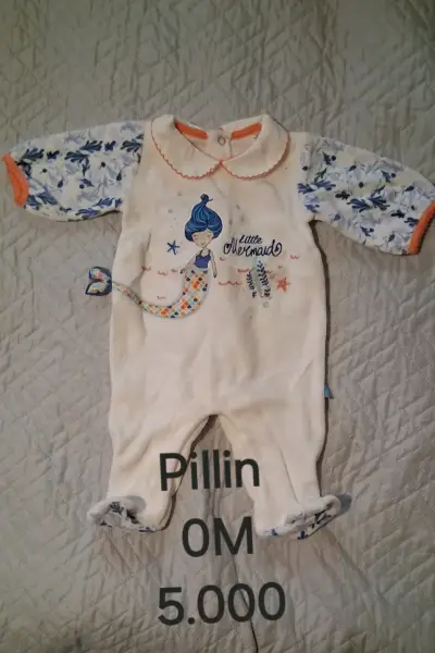 Conjunto deportivo Adidas 12M nuevo - miniatura 5