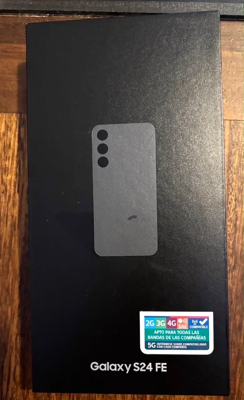 Samsung Galaxy S24 FE nuevo en caja - 1