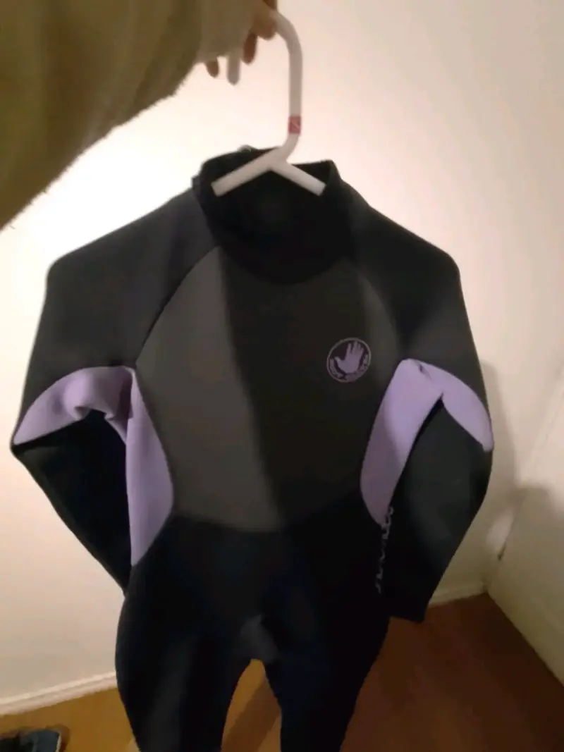 Traje de neopreno Body Glove negro y morado - 2