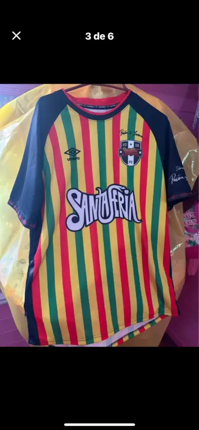 Camiseta Umbro Santaferia rayas multicolor - miniatura 3