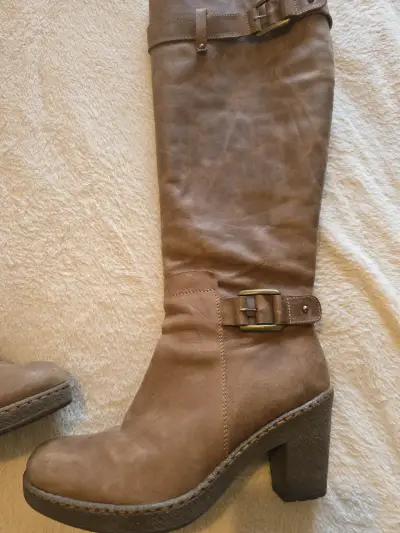 Botas de cuero marrón con hebillas - miniatura 3