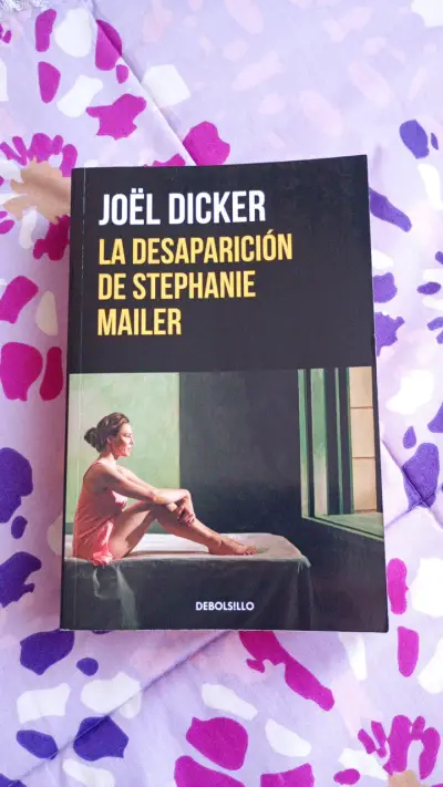Libro 'La desaparición de Stephanie Mailer' - miniatura 1